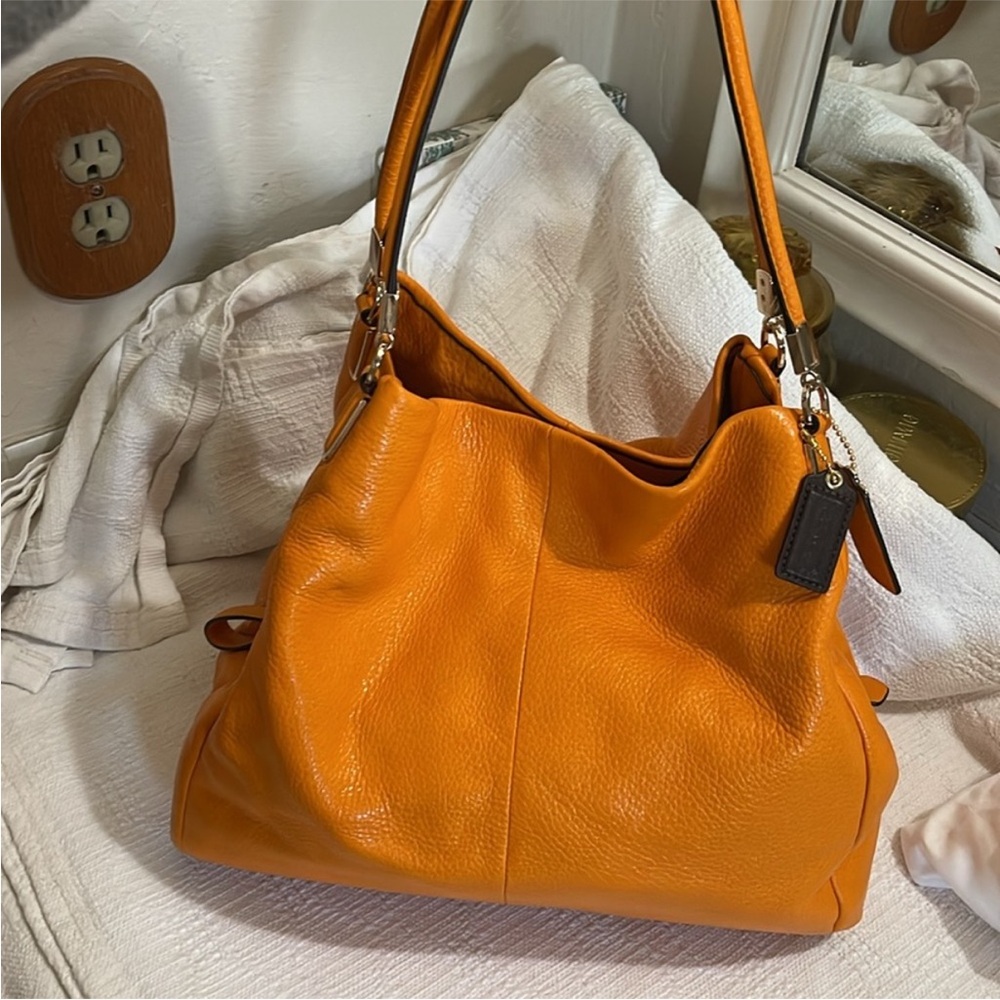 COACH - Madison Phoebe shoulder bag - 26224 - EUC